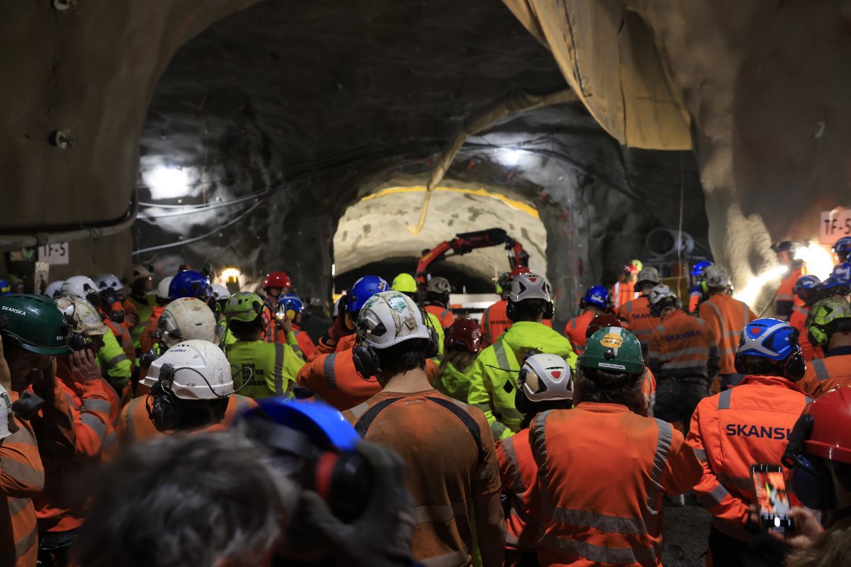 Gjennomslag i Høvik-tunnelen